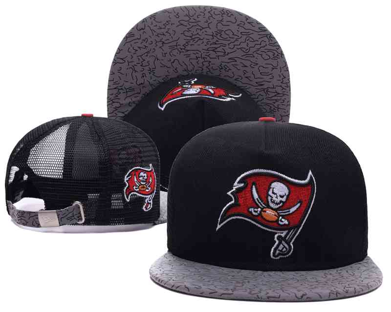 Tampa Bay Buccaneers Mesh Snapback Hat Black-TX20